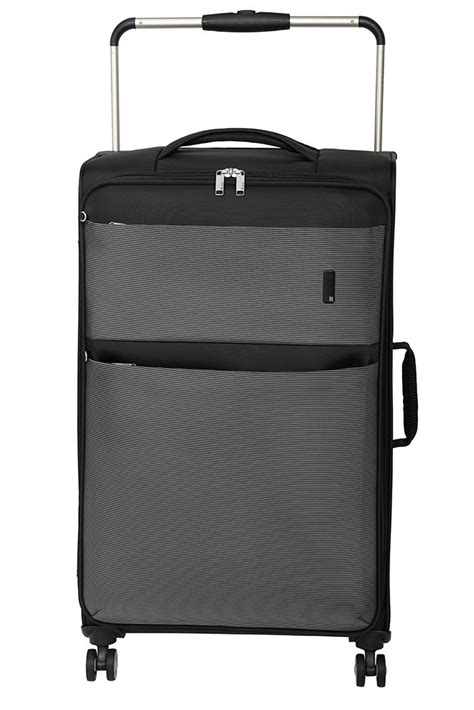 Product Review: It Luggage Is the World's Lightest .